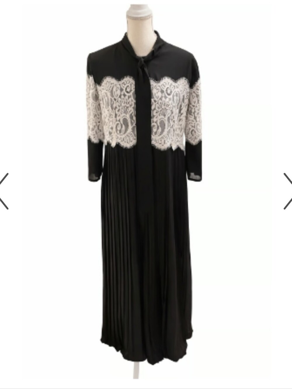 Dainty Jewells Black and White Lace-Trim Pleated Maxi Dress